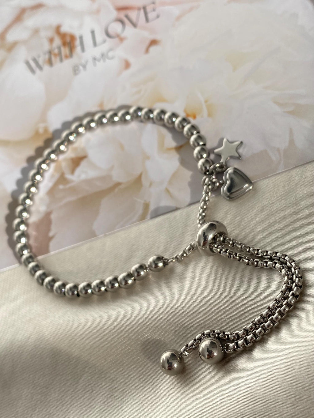 Minimalistische Titanium Steel Armband met Hart en Ster Bedel – Elegant ball beads Design