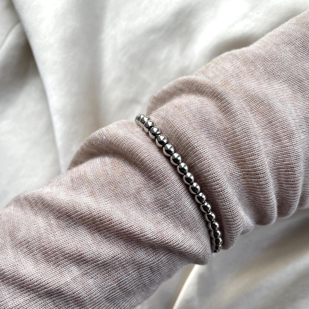 Minimalistische Titanium Steel Armband met Hart en Ster Bedel – Elegant ball beads Design