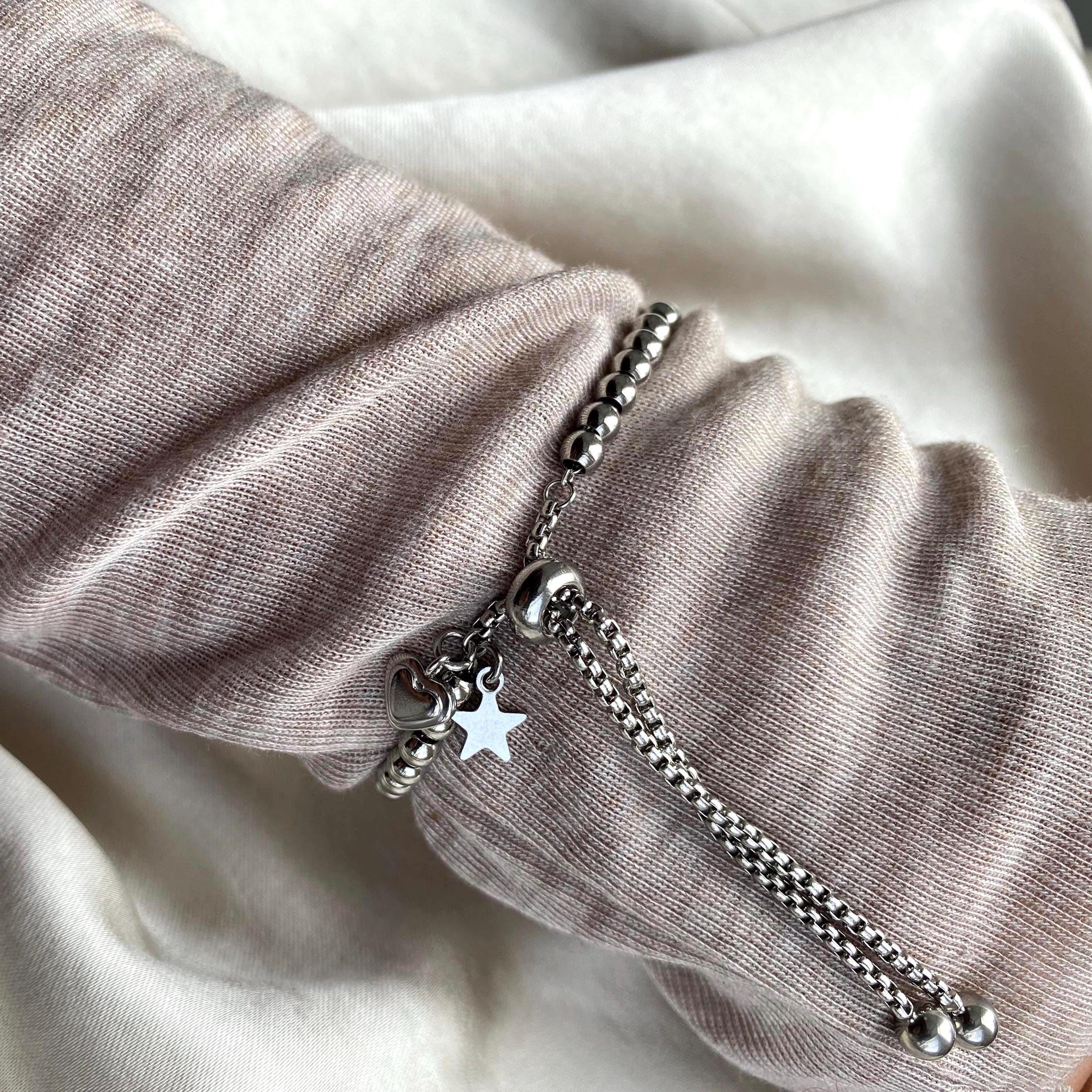 Minimalistische Titanium Steel Armband met Hart en Ster Bedel – Elegant ball beads Design