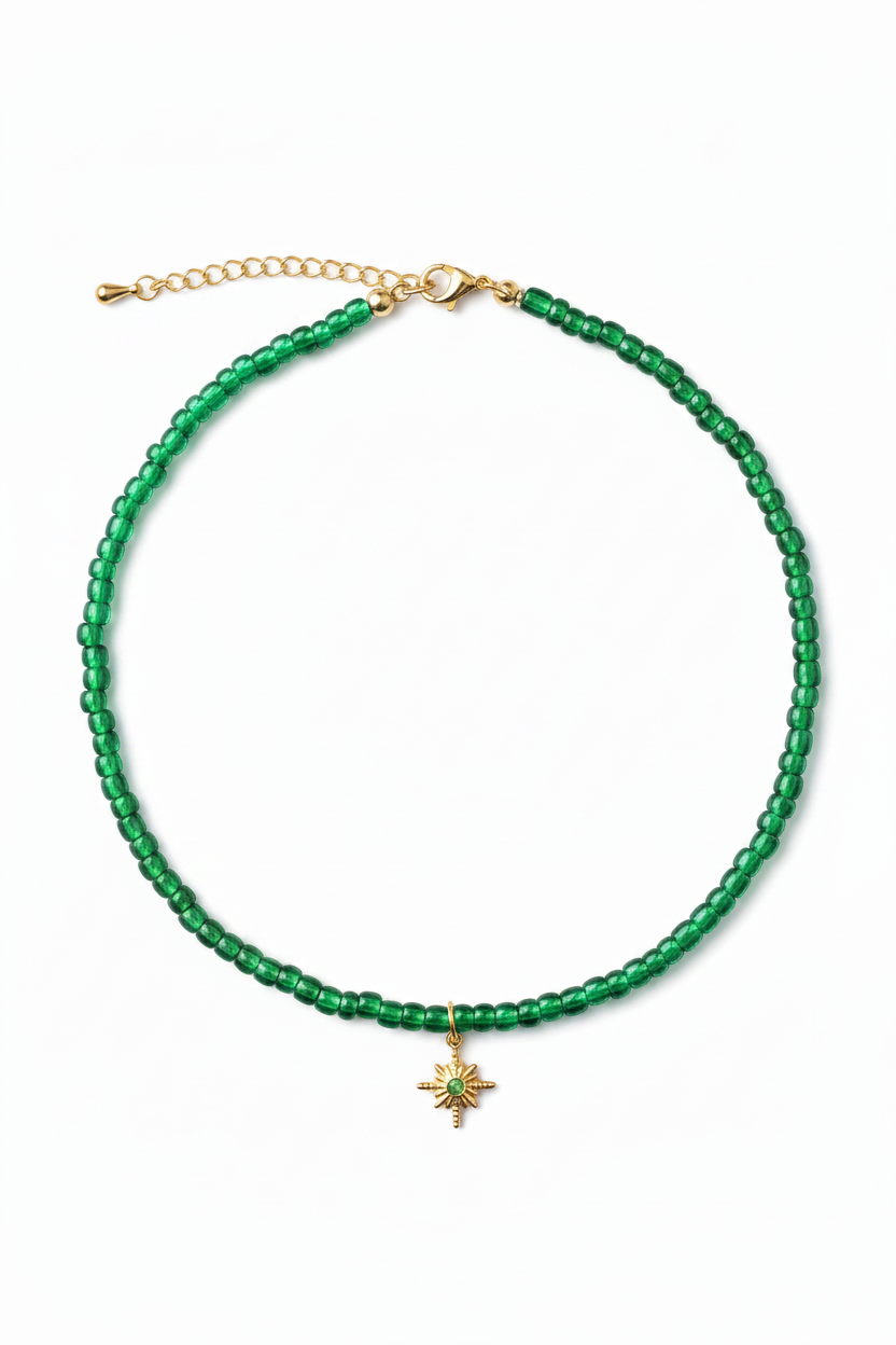 Green Star Choker – Flat lay 2:3